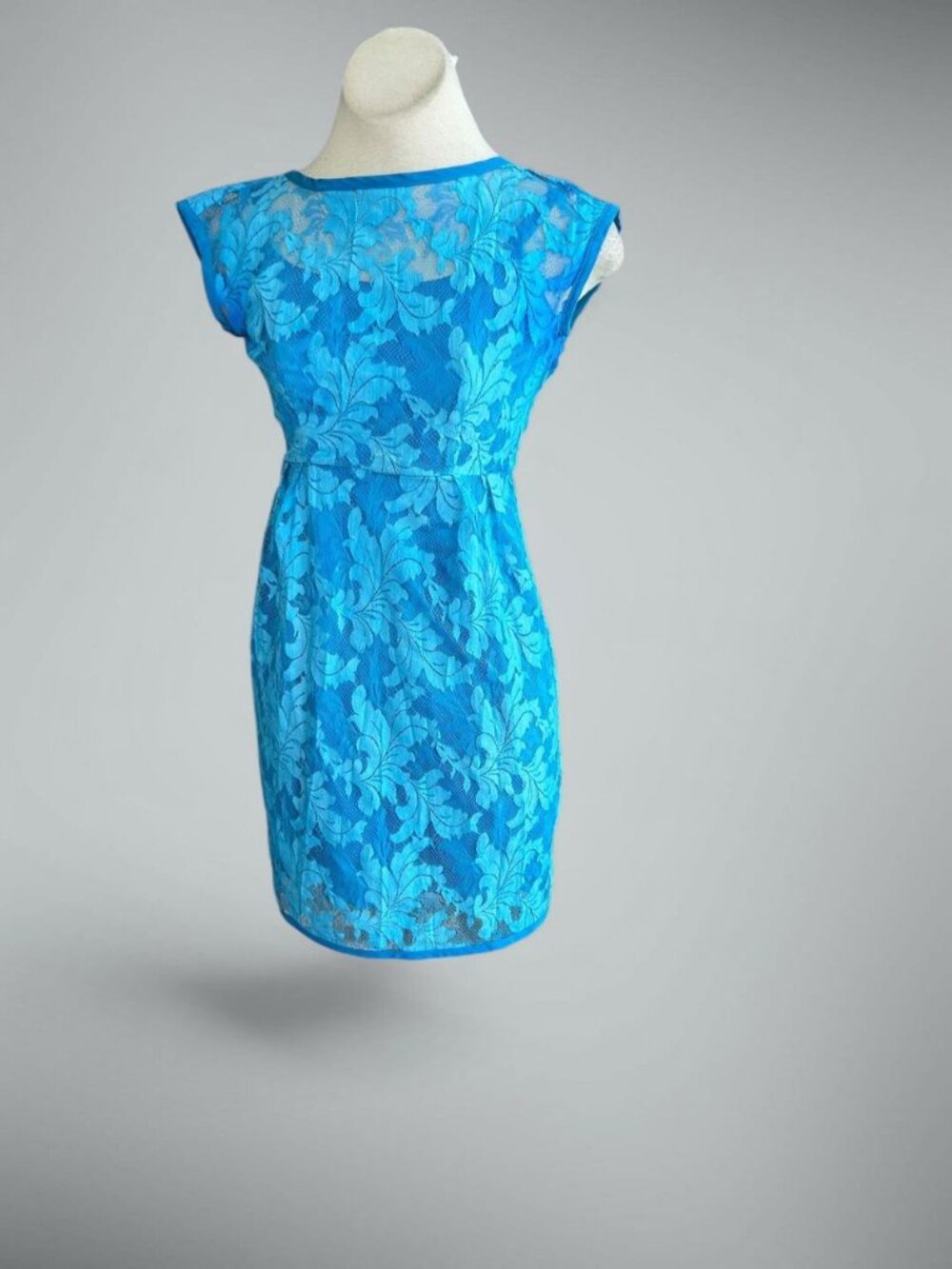 Nanette Lepore Turquoise Blue Lace Cap Sleeve Fitted Pencil Dress Size 4